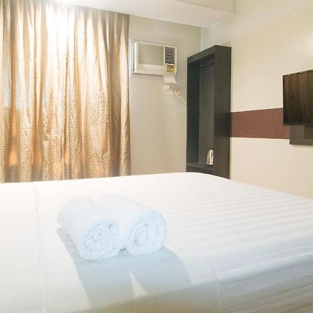 Lorenzzo Suites Hotel ماكاتي المظهر الخارجي الصورة