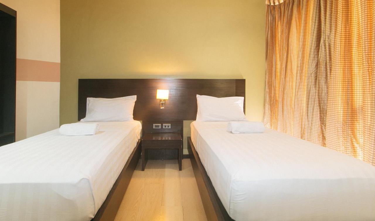 Lorenzzo Suites Hotel ماكاتي المظهر الخارجي الصورة